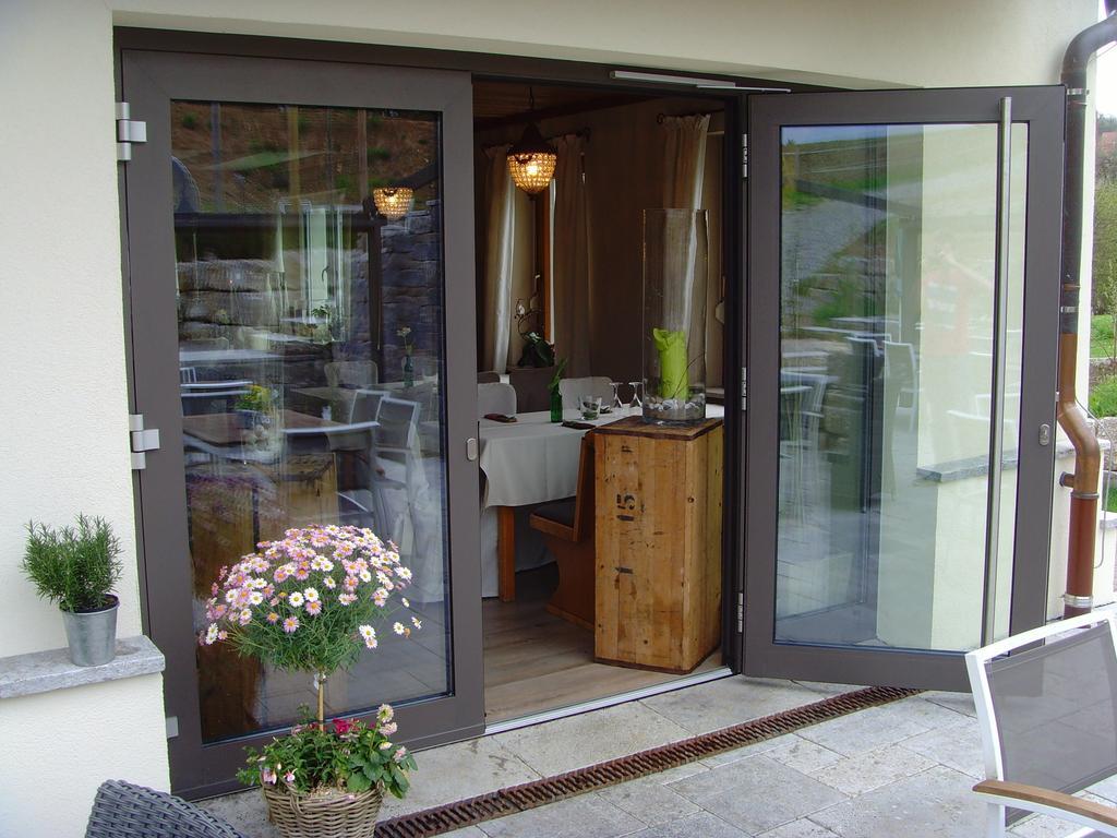 Landhaus Engel Erlaheim Exteriör bild